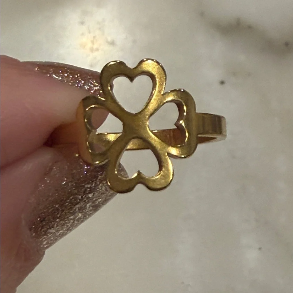 Artisan delicate ring